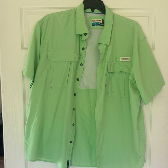 Magellan Green Button-Up Shirt - Picture 1 of 1